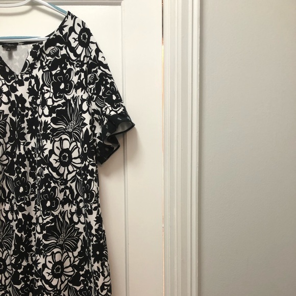 EUC 3X Talbots Dress Floral Black & White - Picture 2 of 9